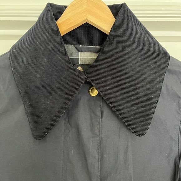 Barbour Paxton Longline Showerproof Jacket - Picture 2 of 5